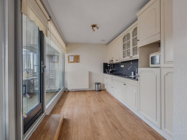 Reling 145, Barendrecht