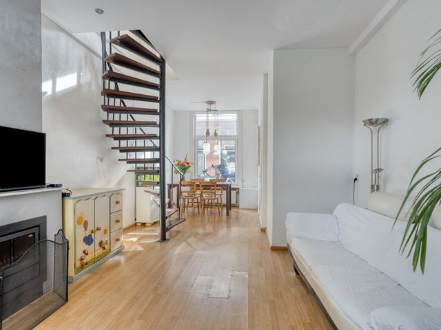 Prinses Wilhelminastraat 24, Leiden