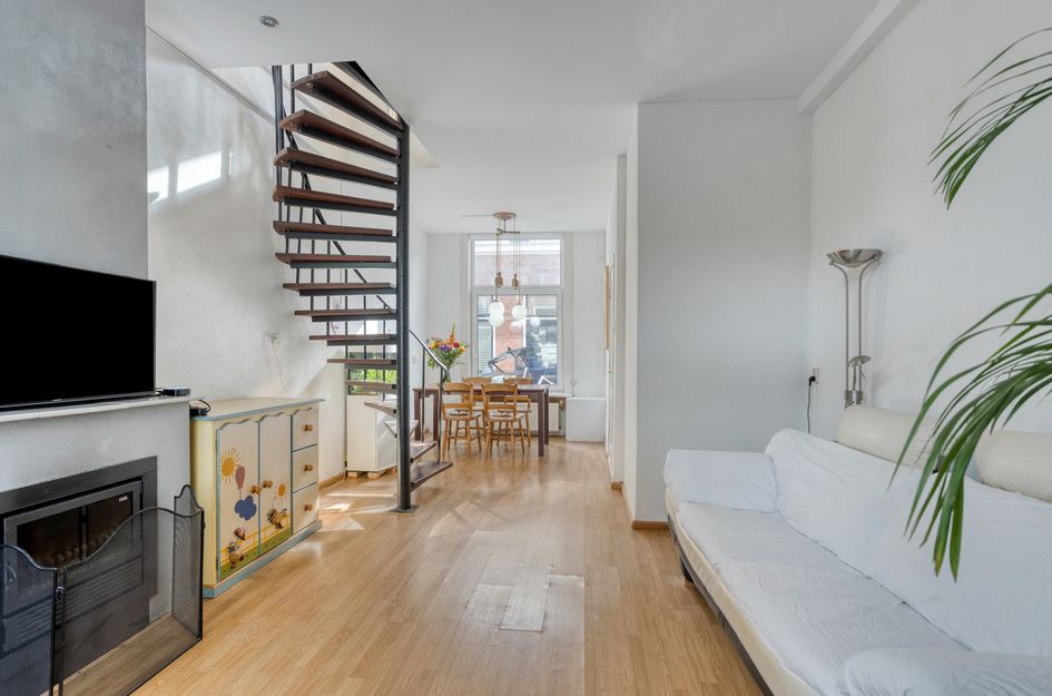 Prinses Wilhelminastraat 24