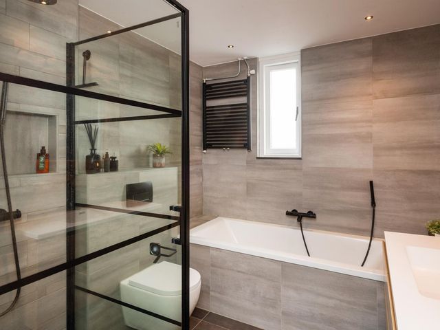 Koolmees 137, Ridderkerk