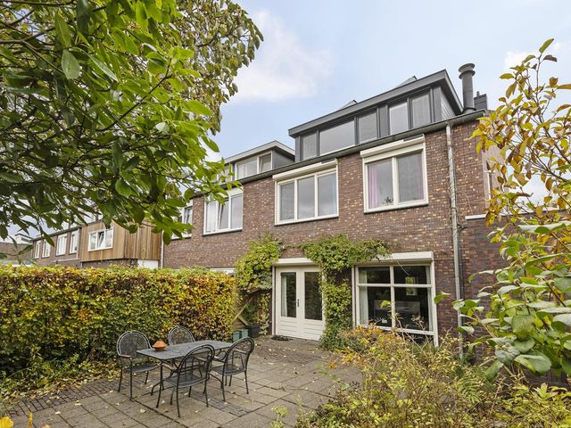 Marnelaan 28, Groningen