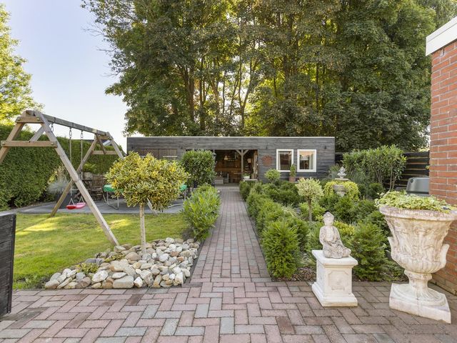 Middenweg 95, Muntendam