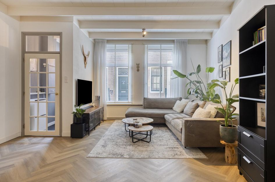 Lange St. Janstraat 3