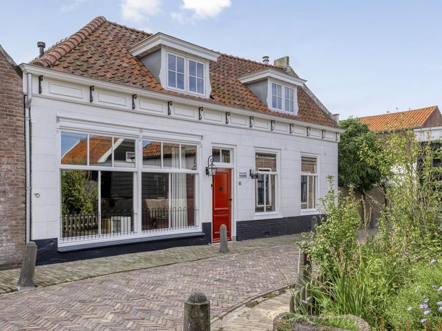 Hoge Kerkstraat 32, Nieuwerkerk