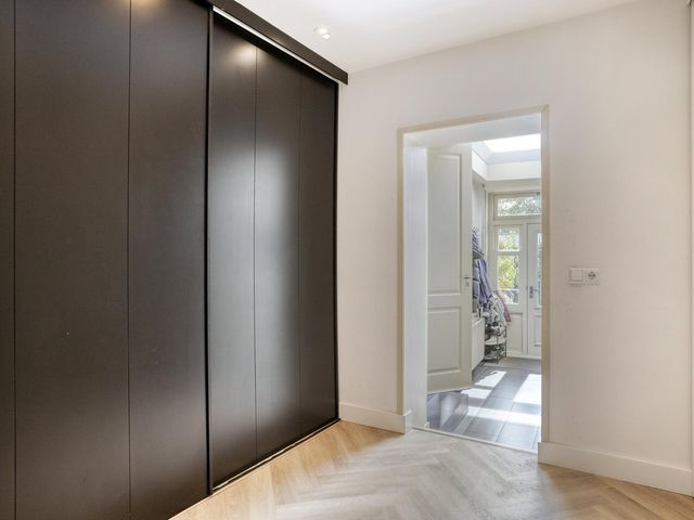 Hoge Kerkstraat 32, Nieuwerkerk