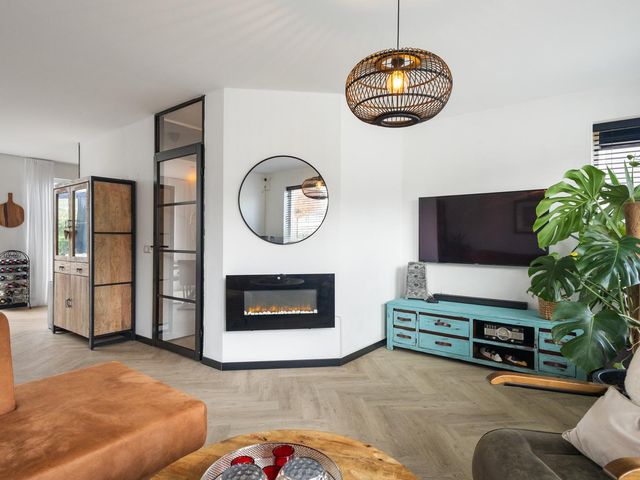 Zuster Siffelslaan 23, Anna Paulowna