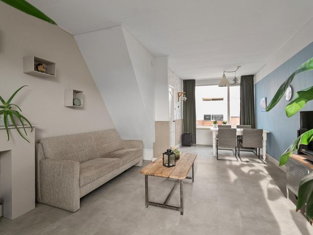 Oostslootstraat 8, Den Helder