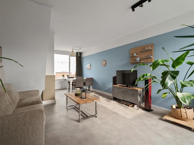 Oostslootstraat 8, Den Helder