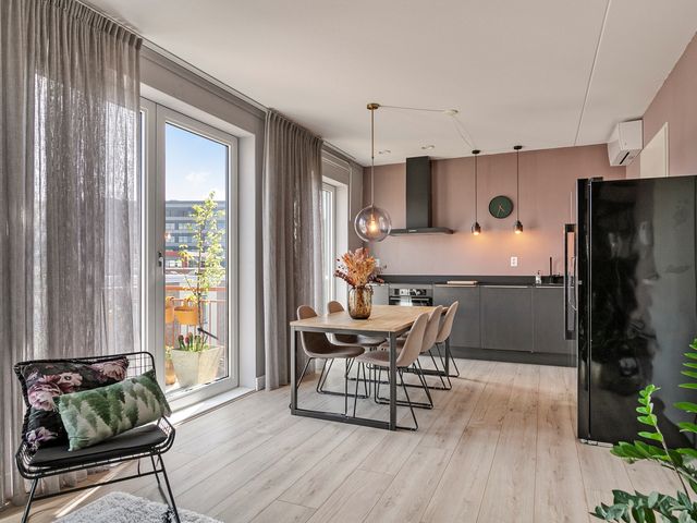 Bart Van Der Leckhof 74, Diemen