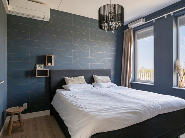 Bart Van Der Leckhof 74, Diemen