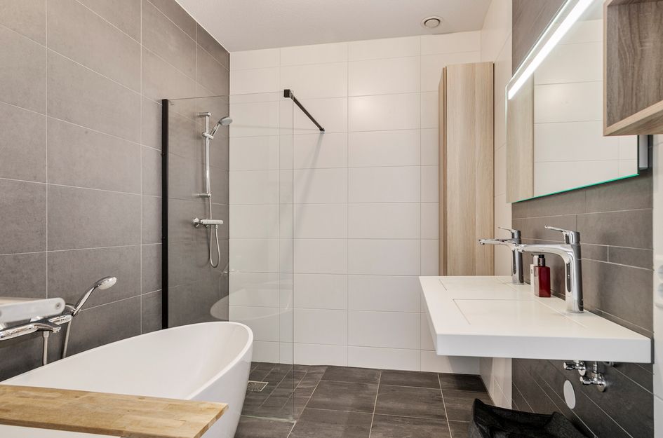 Bart Van Der Leckhof 74