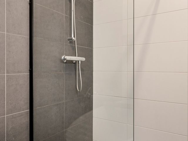 Bart Van Der Leckhof 74, Diemen