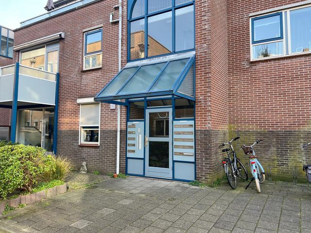 Raadhuisplein 90, Castricum