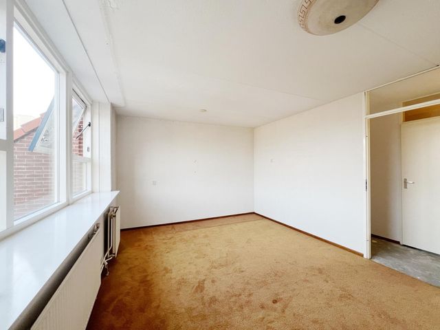 Raadhuisplein 90, Castricum