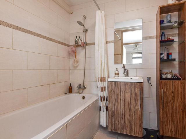 Rodelaan 231, Voorburg