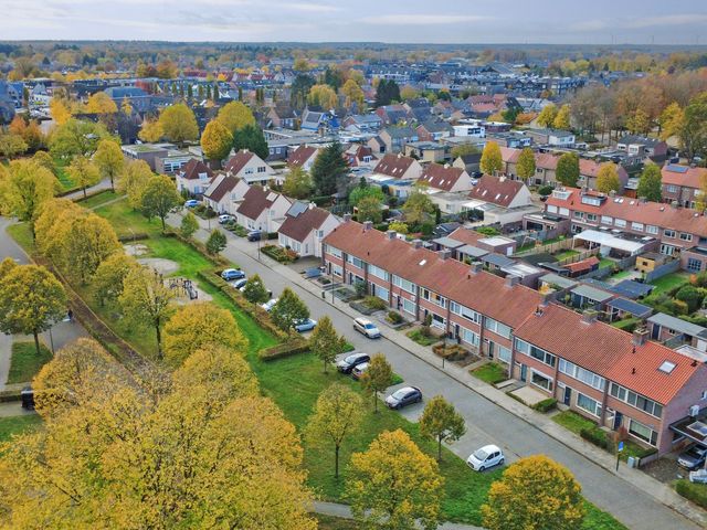 Julianaplein 19, Bladel