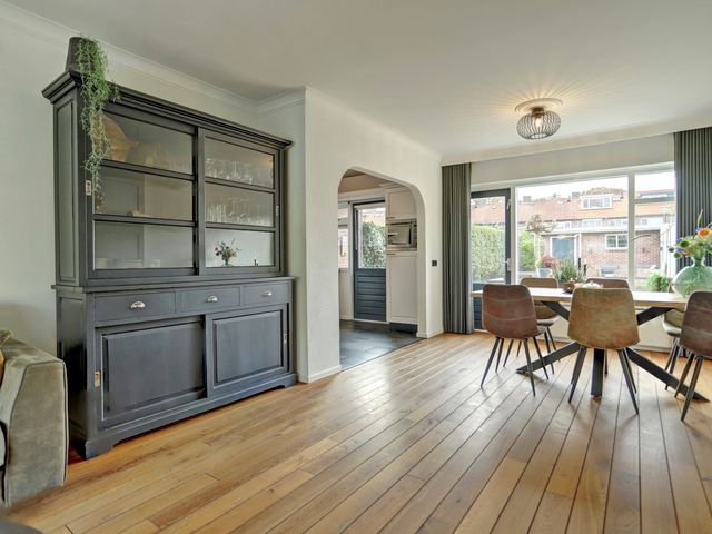 Julianaplein 19, Bladel