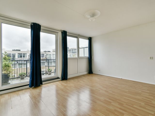 Buitendraaierij 11, Amsterdam