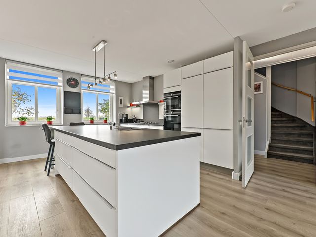 Maaslandse Dam 31, Maasland