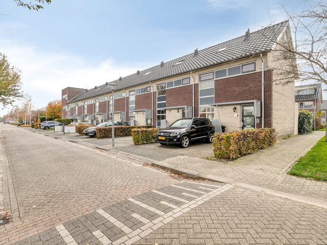 Kick Wilstraplantsoen 28, Almere