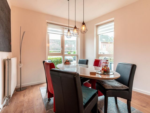 Hendrik IJzerbrootlaan 15, Almere