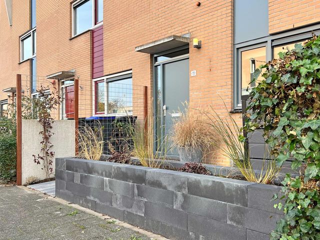 Catsstraat 11, Bergschenhoek