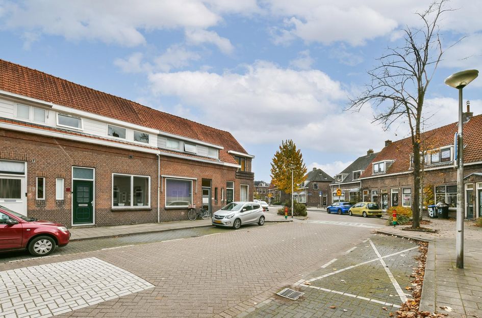 Zoutmanstraat 15