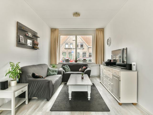 Zoutmanstraat 15, Gouda