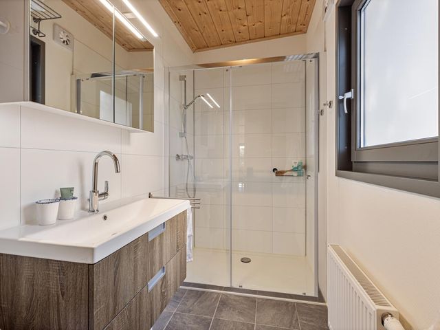 Klepperstee - Koolmees 4 33, Ouddorp