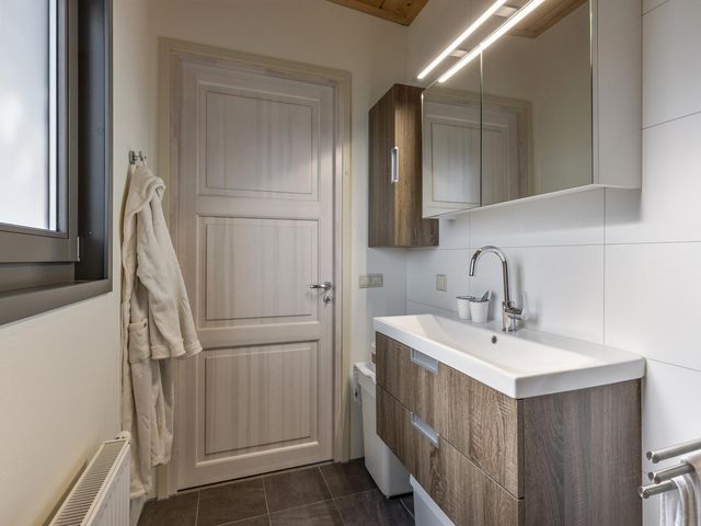 Klepperstee - Koolmees 4 33, Ouddorp