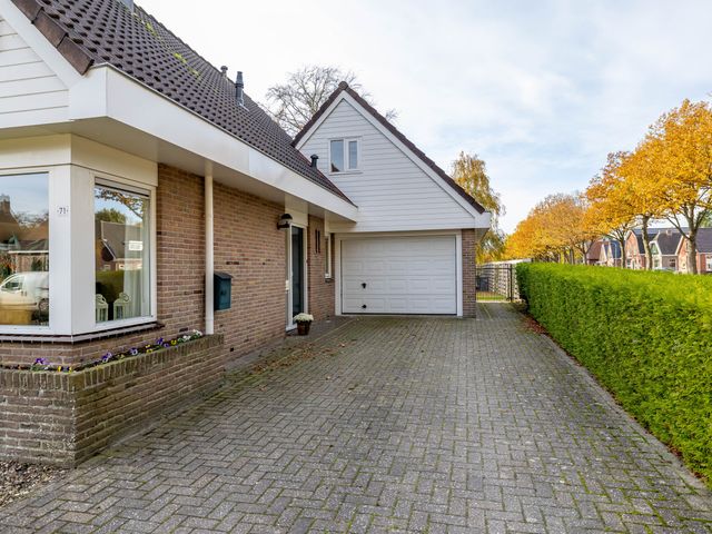 Van Akenweg 71, De Wilp