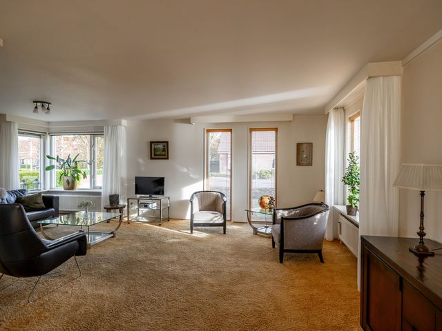 Van Akenweg 71, De Wilp