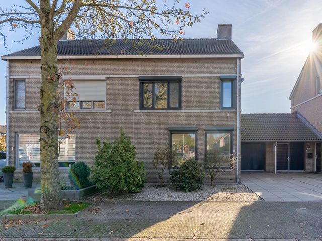 Ridderspoor 3, Venray