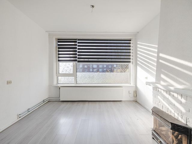 Esdoornlaan 25, Hoogeveen