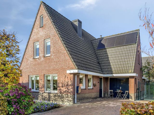 Dorpswei 18, Herveld