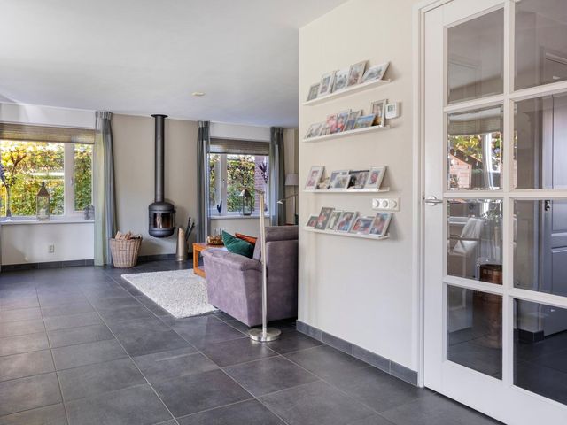 Dorpswei 18, Herveld