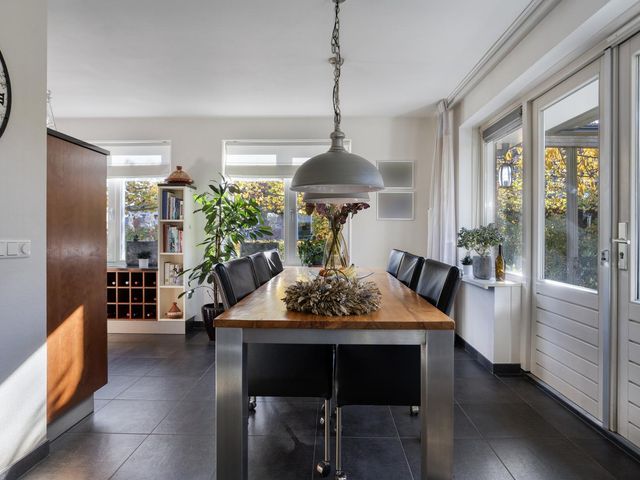 Dorpswei 18, Herveld