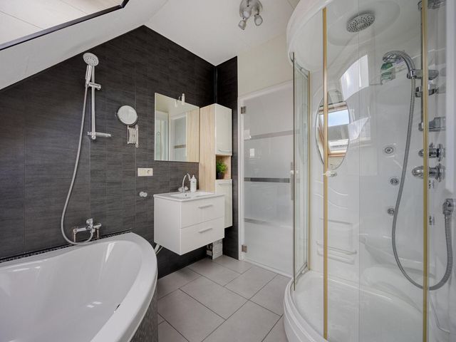 Kapitein R. Fassaertstraat 10, Lamswaarde