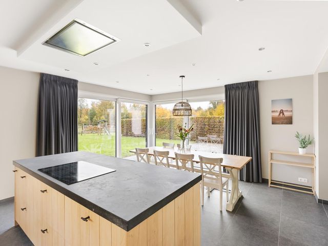 Julianastraat 81, Heikant