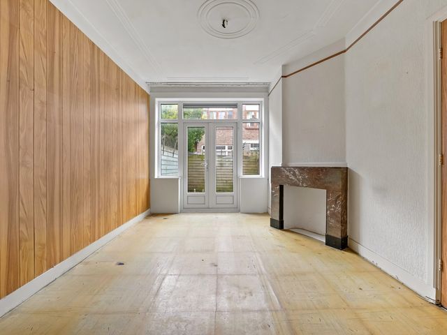 Koopmans Van Boekerenstraat 11, Den Haag