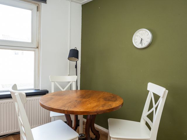 Kantoorstraat 10, Den Burg