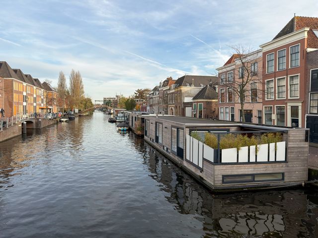 Utrechtse Veer 23B, Leiden