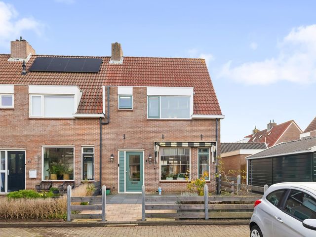 Burg. Warnerslaan 2, Anna Paulowna