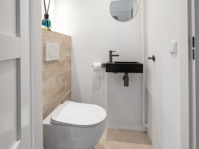 Burg. Warnerslaan 2, Anna Paulowna