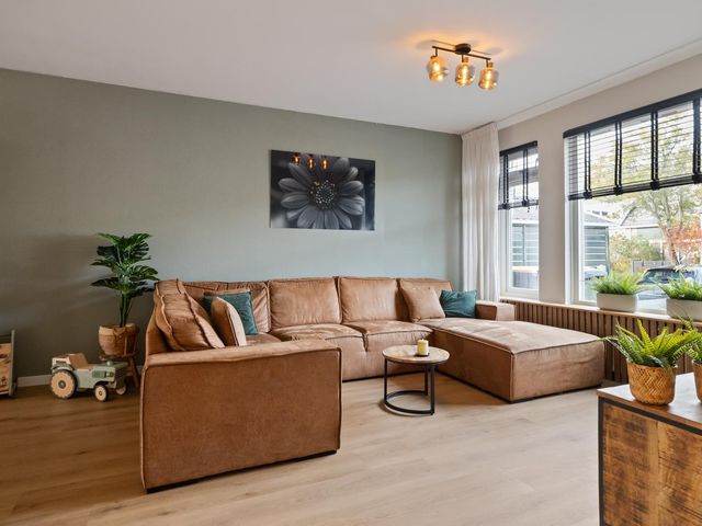 Burg. Warnerslaan 2, Anna Paulowna