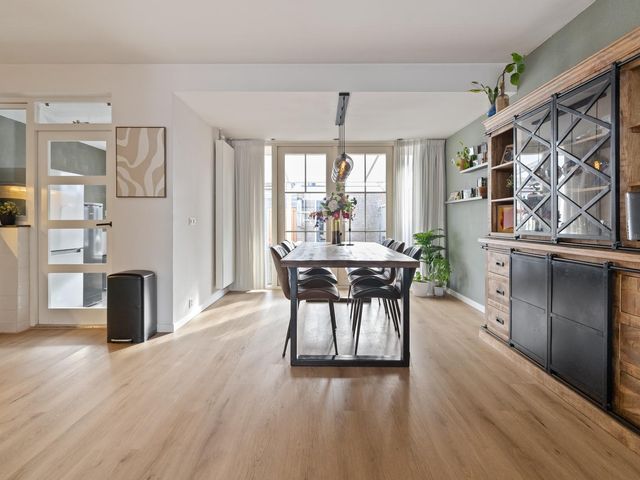 Burg. Warnerslaan 2, Anna Paulowna