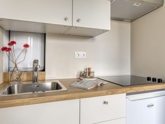 Ank van der Moerstraat 31C, Amsterdam