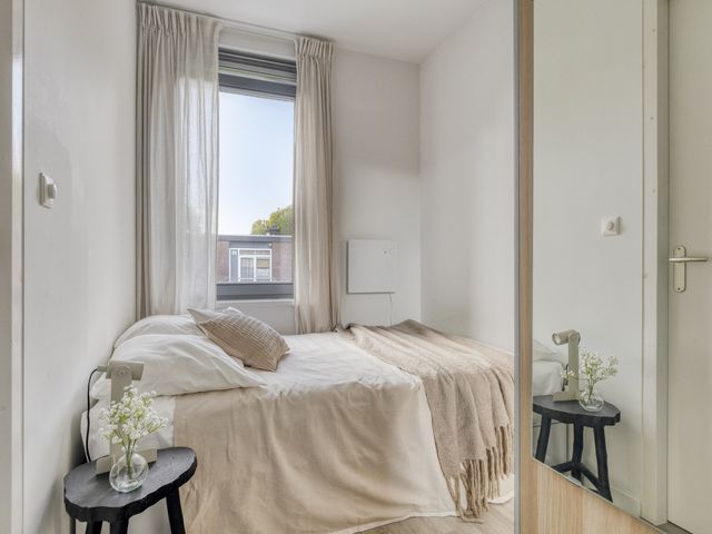 Ank van der Moerstraat 31C, Amsterdam