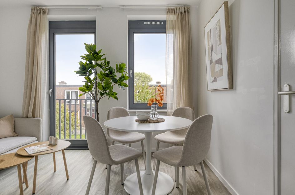 Ank van der Moerstraat 31C