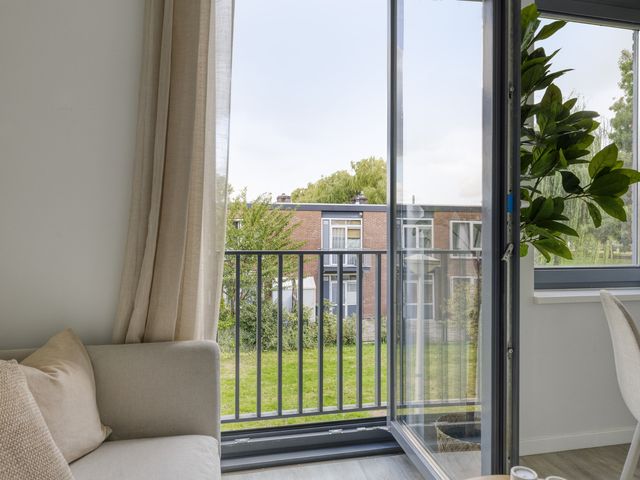 Ank van der Moerstraat 31C, Amsterdam